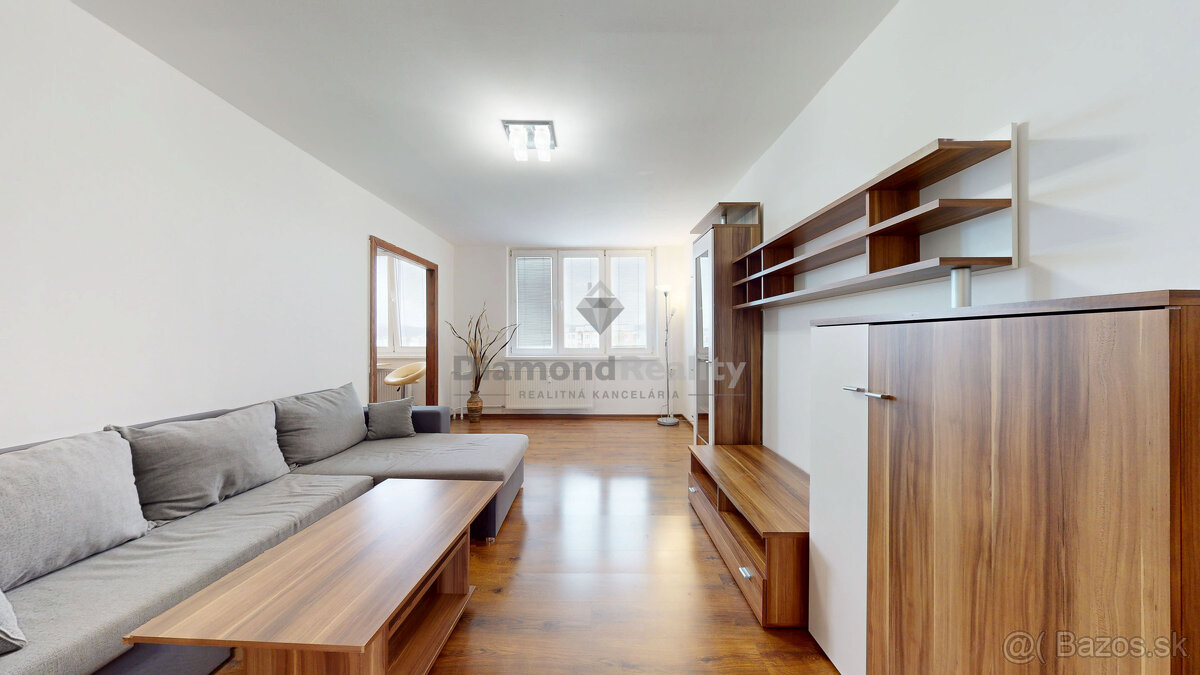 Na predaj 3 - izbový byt na Železníkoch, ulica Užhorodská, K - 2