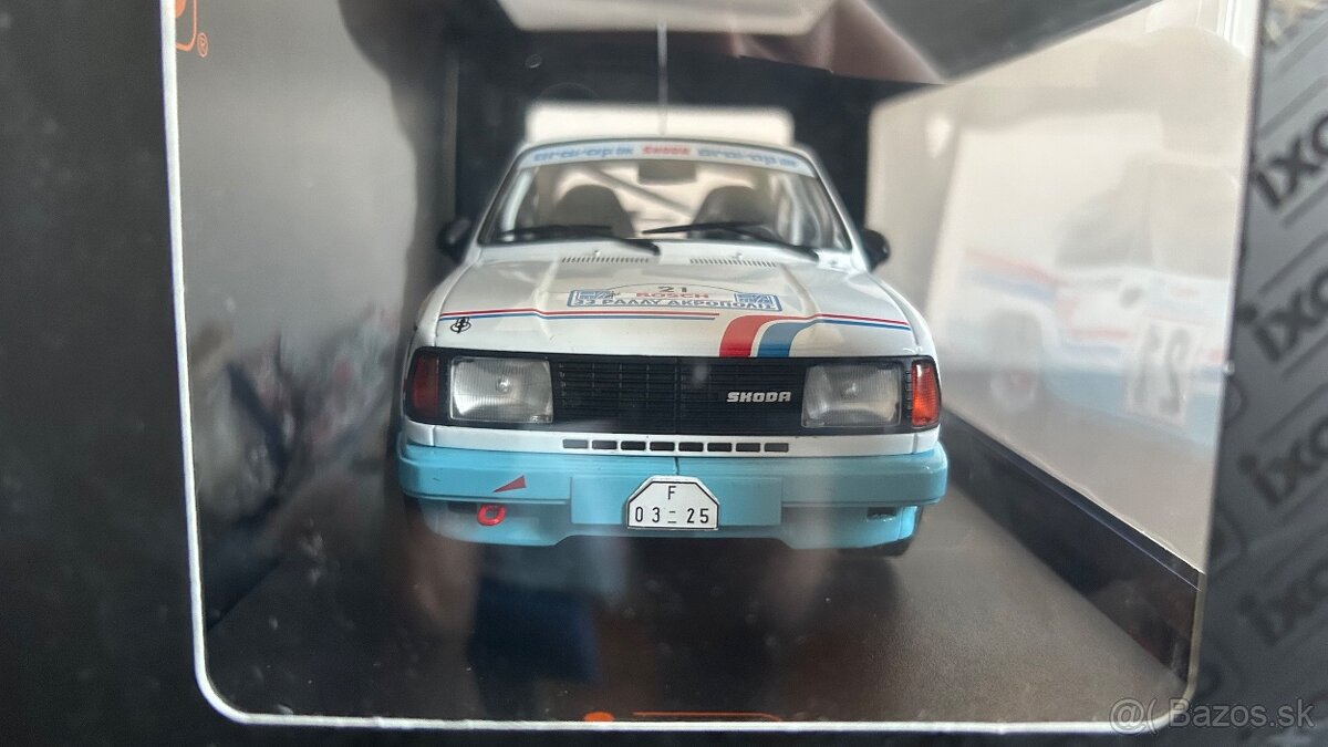 ŠKODA 130L/130LR/Felicia 1:18 IXO - 2