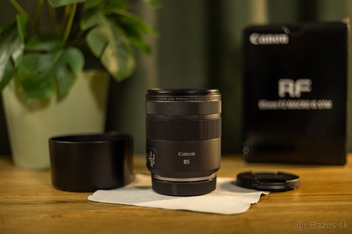 Canon RF 85 mm f/2 Macro IS STM (top stav, záruka) - 2