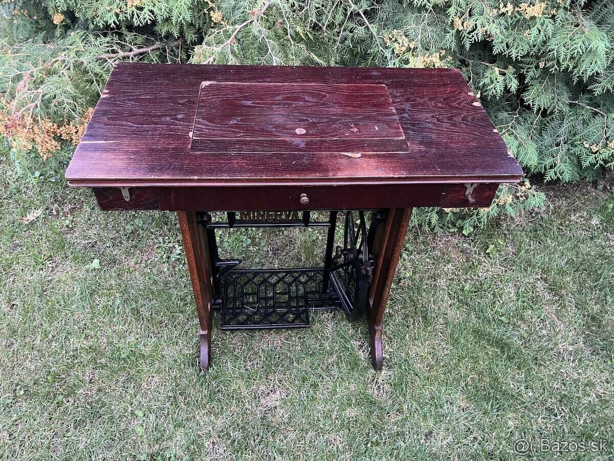 Šijací stroj MINERVA - 2