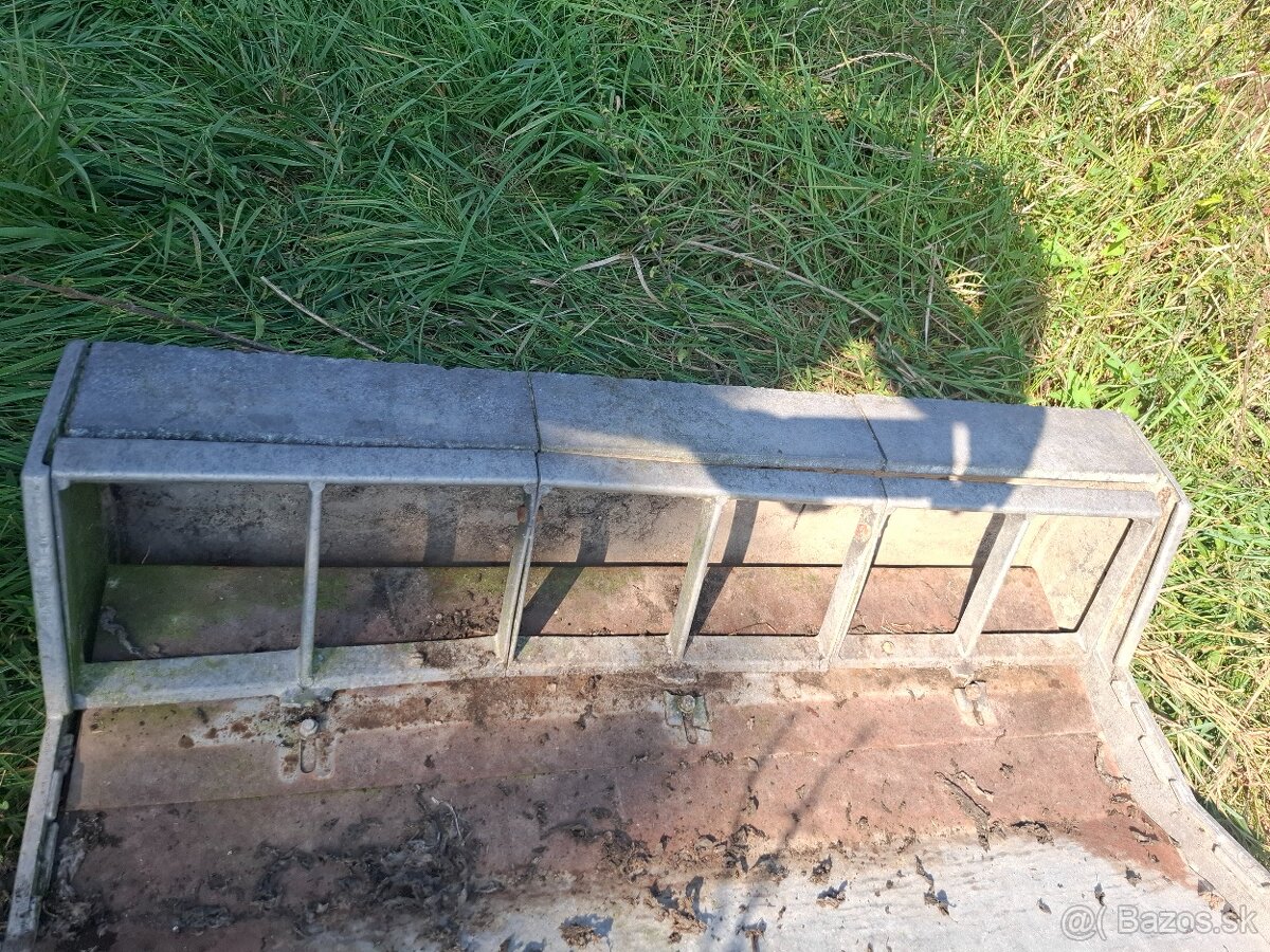 Krmitko pre prasce - 2