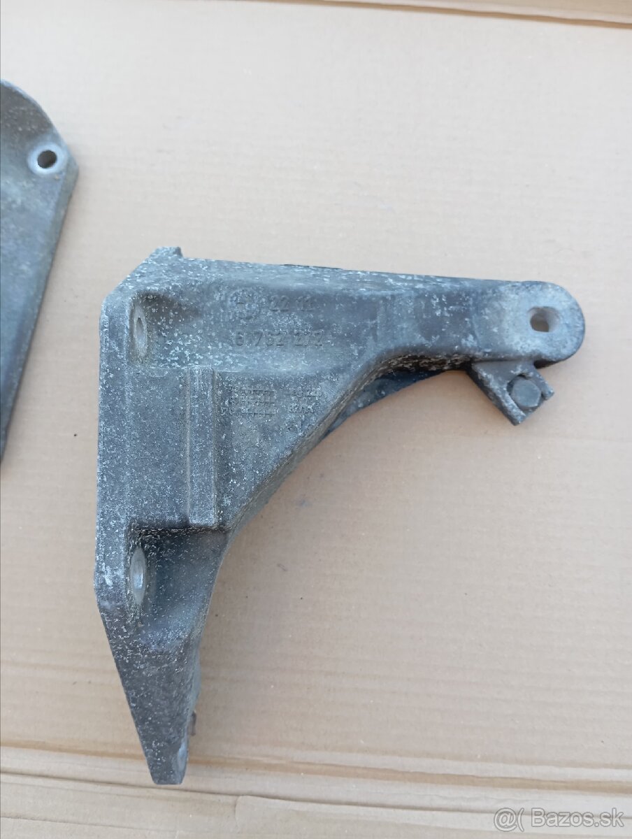 Držiaky motora BMW e46 3.0d - 2