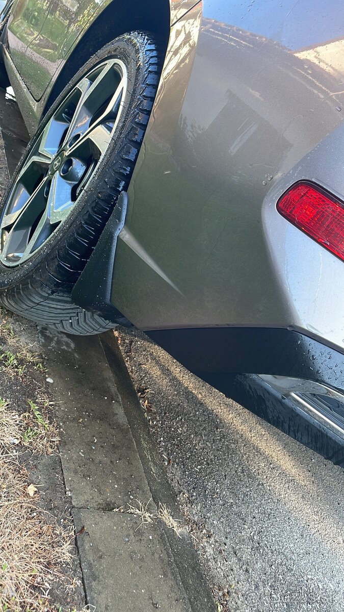 Hyundai i30 lapače nečistôt - 2