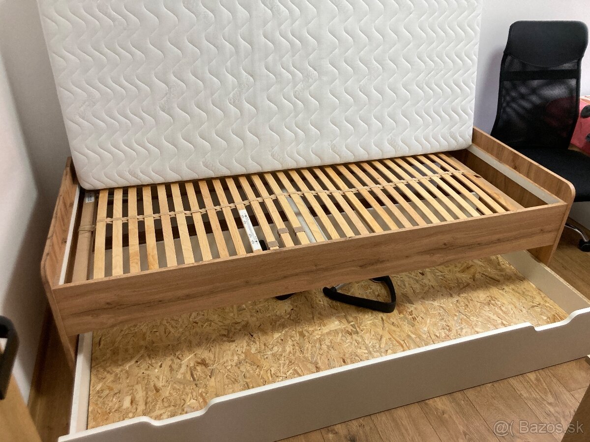 Posteľ - ako nová - 2