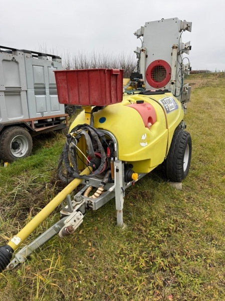 Ťahaný rosič KMS Rinklin NSP 1000 - 2