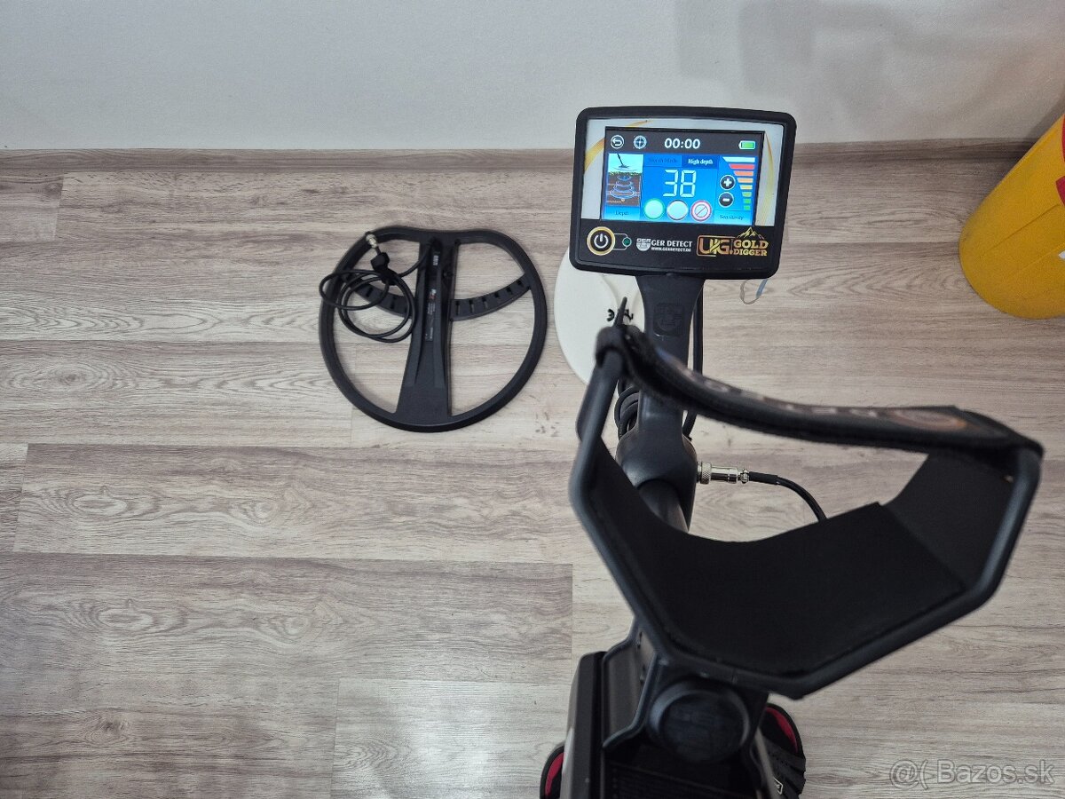 Detektor kovov UIG GOLD DIGGER - 2