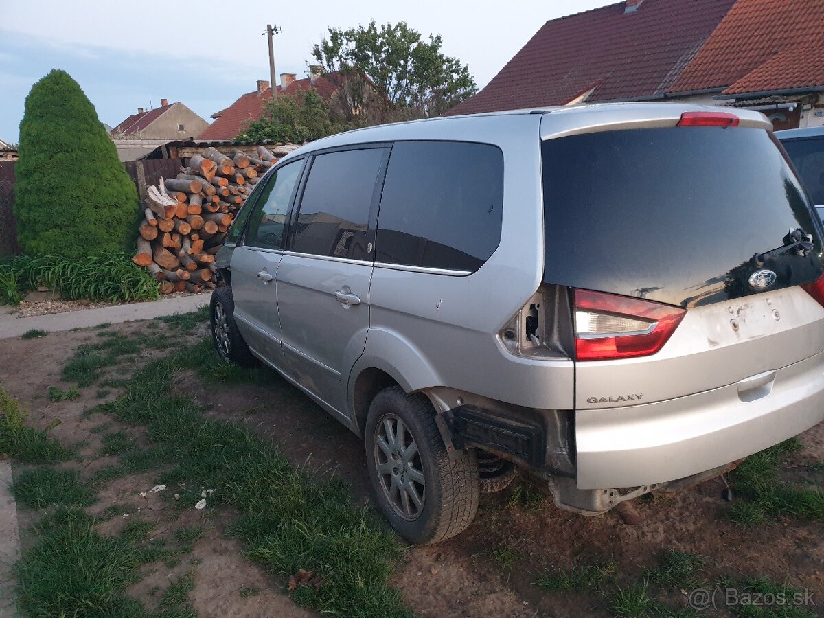 Rozpredám ford galax - 2