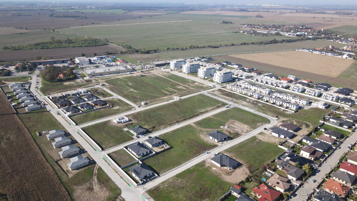 Posledné 2 stavebné pozemky - Prúdy Sereď - 2