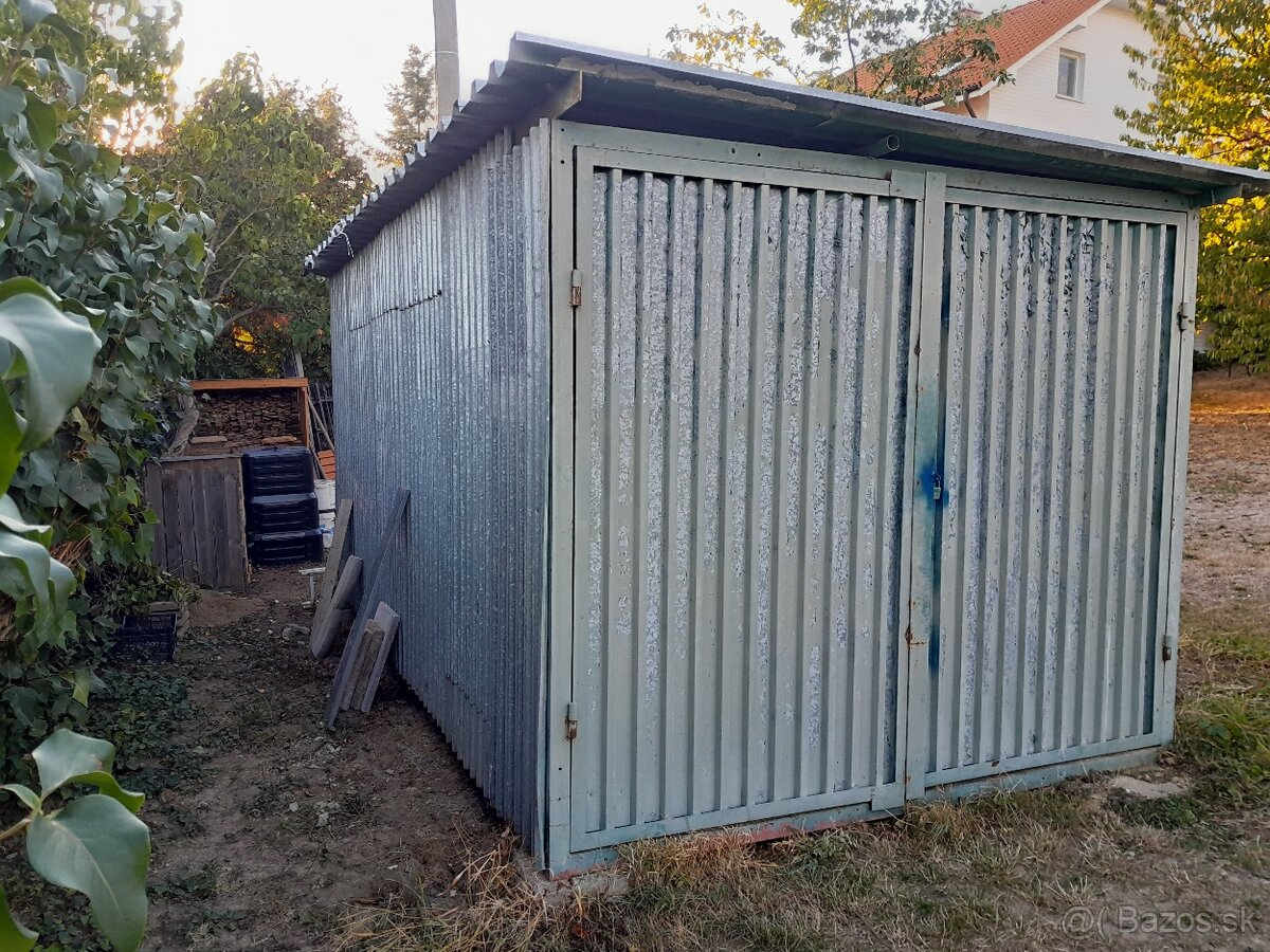 Stavebná búda / Garáž - 2