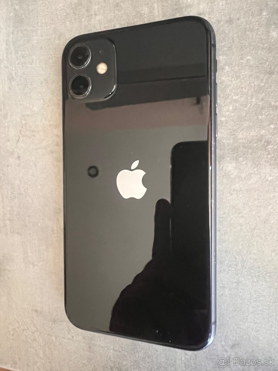 iPhone 11 64GB - 2