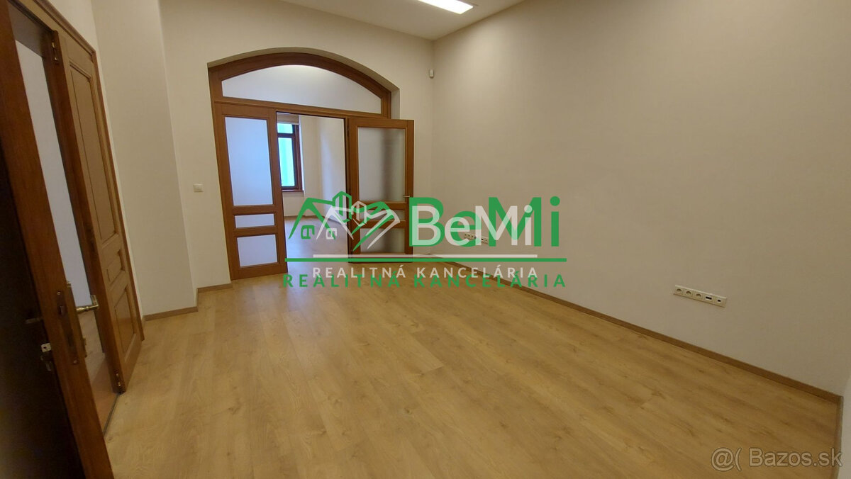 Prenájom 4 kancelárie Nitra, Štefánikova tr. (218-26-JUF) - 2
