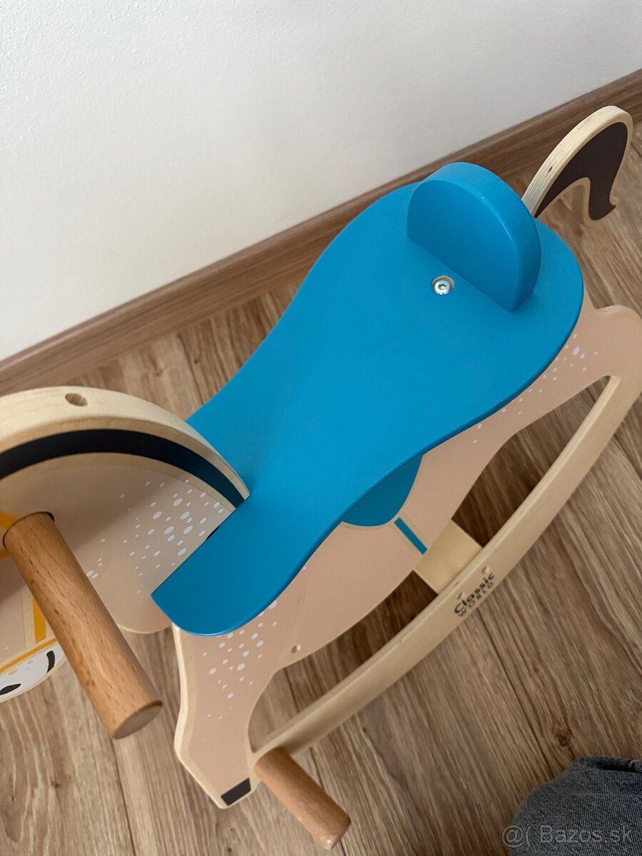 Hojdací kôn od 1 roka - 2