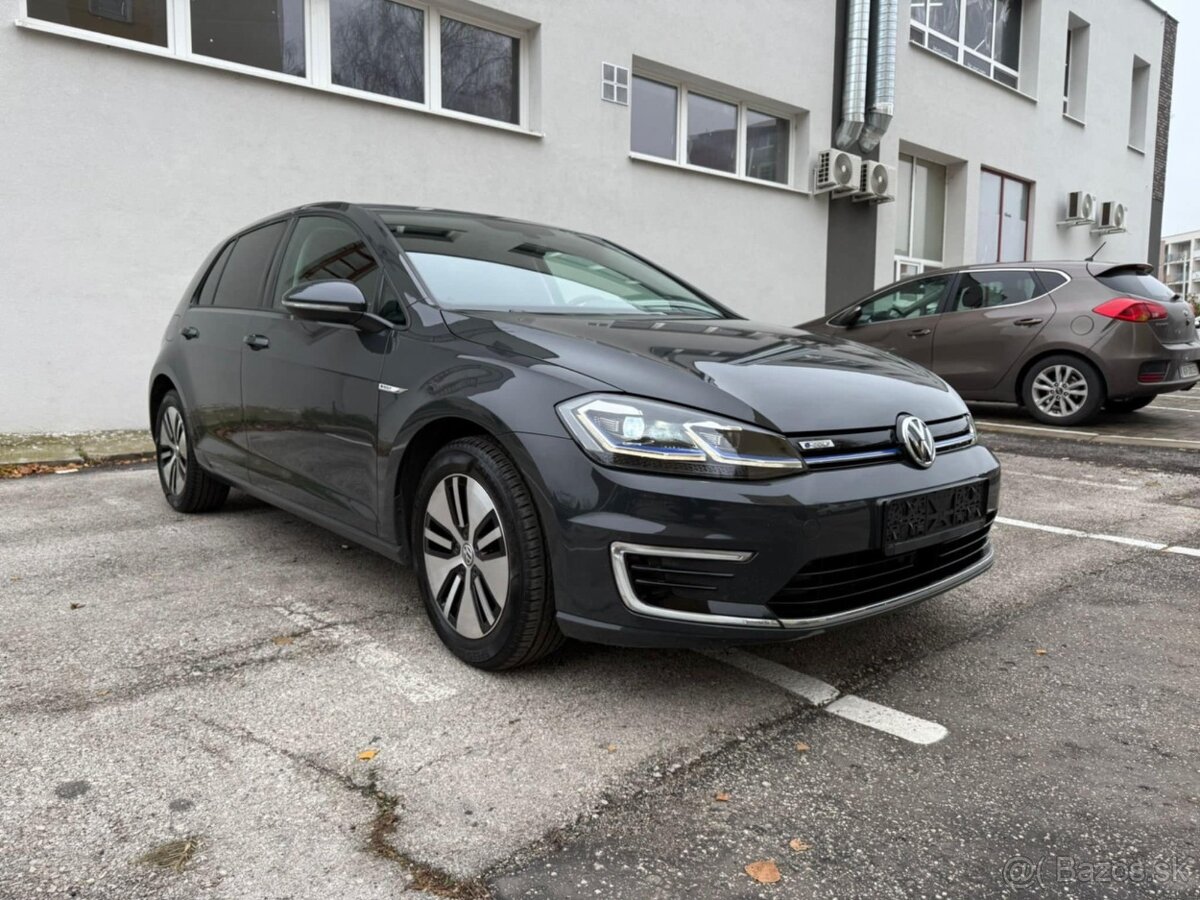 VW e-GOLF 100kw Virtual, ACC, Led svetlá, Virtual cockpit, Ť - 2