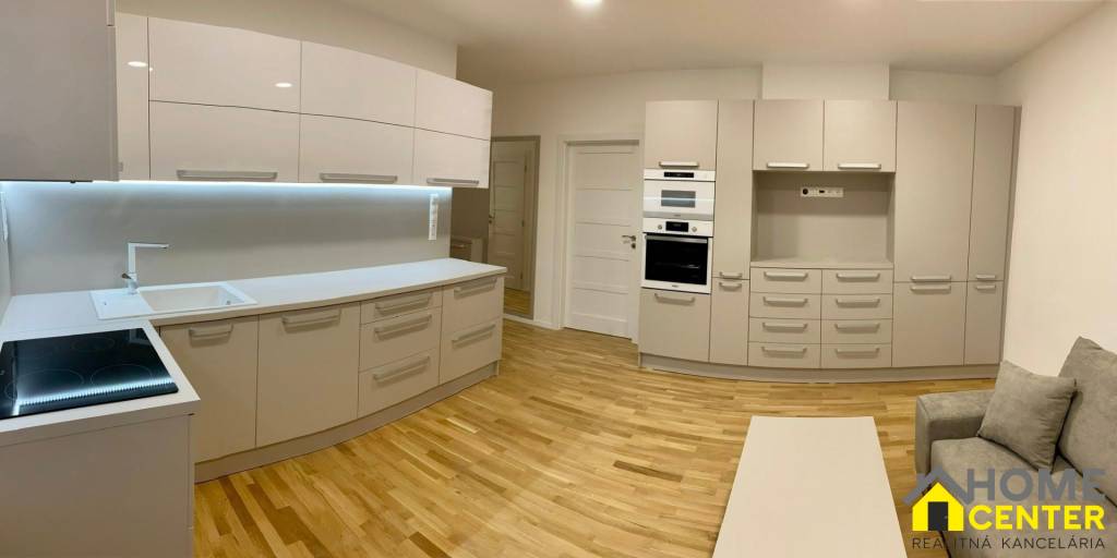 NA PREDAJ zrekonštruovaný, luxusný 2 izbový byt - KOMÁRNO - 2