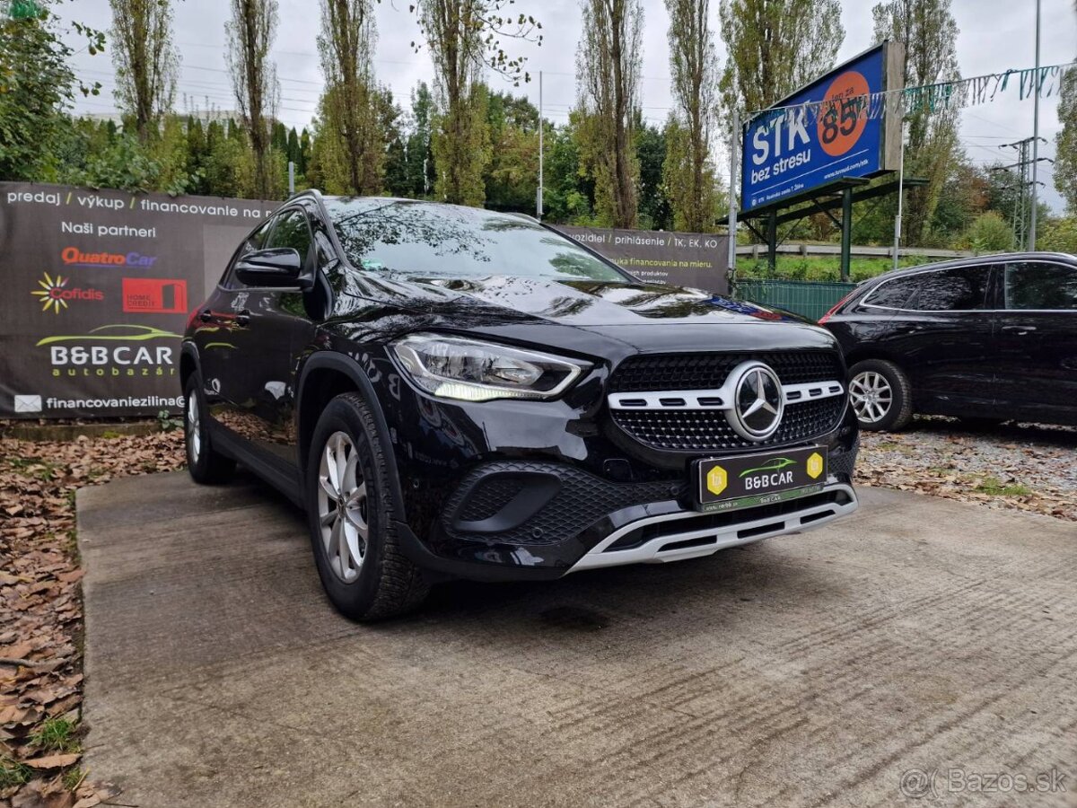 Mercedes-Benz GLA 180 A/T - 2