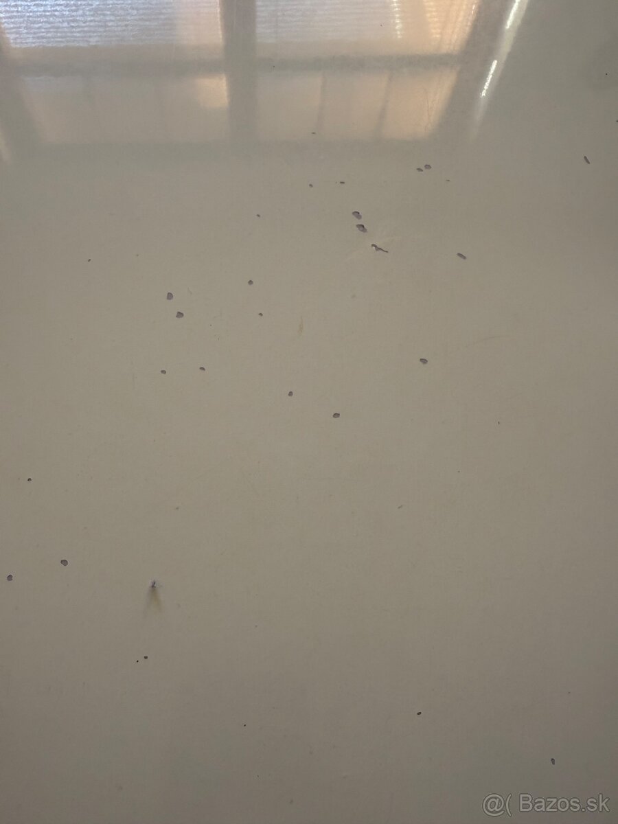 Predám kuchynský stôl - 2