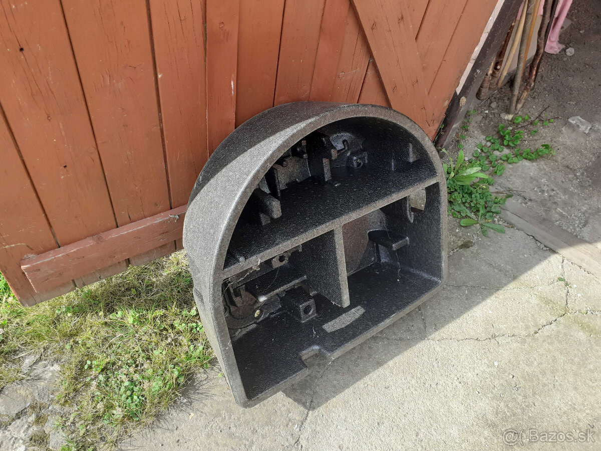 Polystyrénová výplň do priestoru rezervy Škoda Fabia 2 - 2