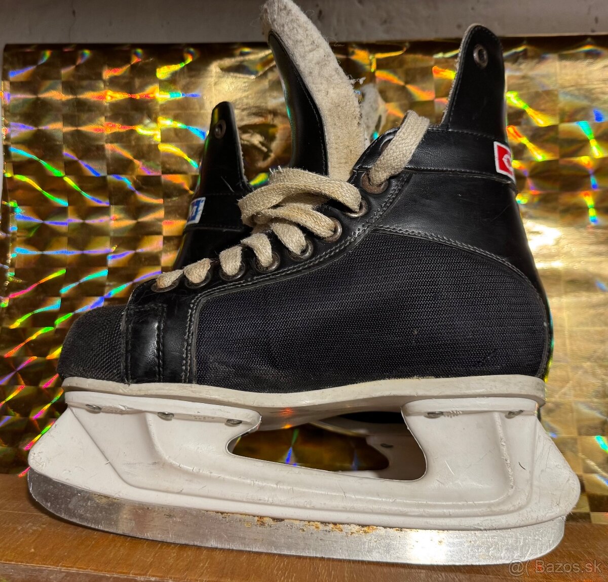 Predám detské korčule CCM,veľkost 36 - 2