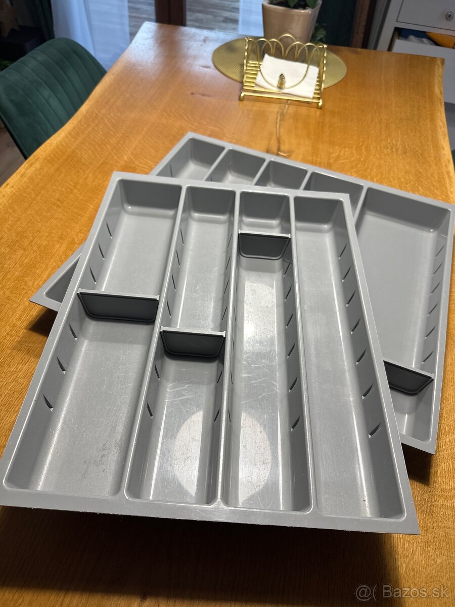 Úložné organizéry do zásuvky - 2