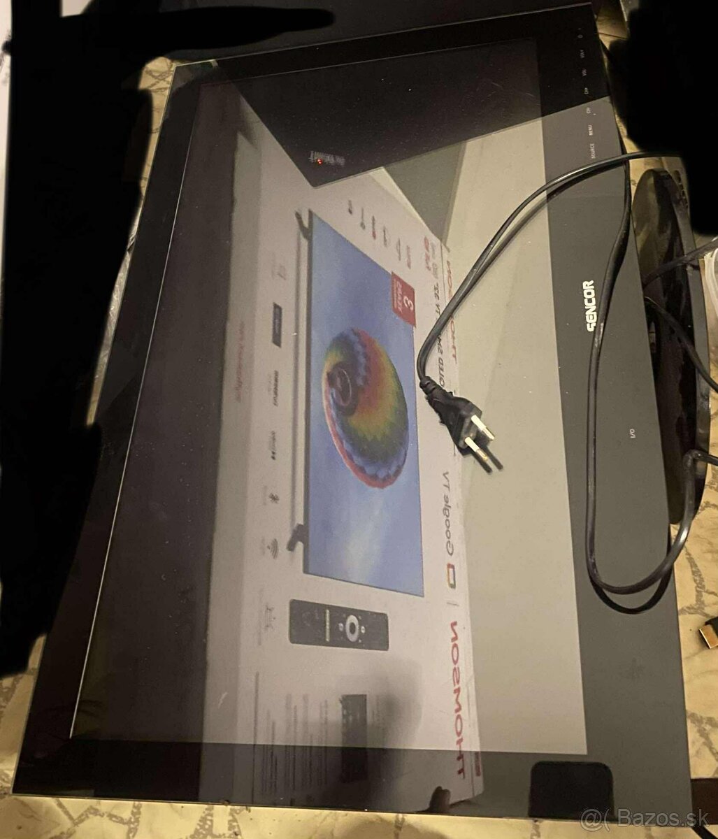 Predám televízor 24" Sencor SLT 24F26M4 - 2