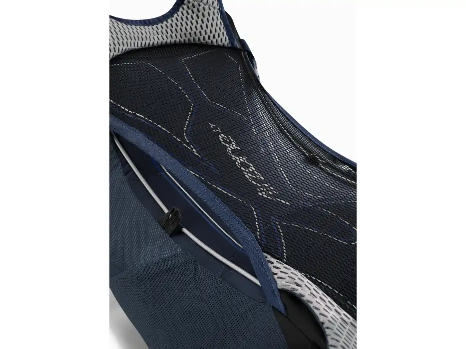 Batoh
Lowe Alpine AirZone Active 22 - 2