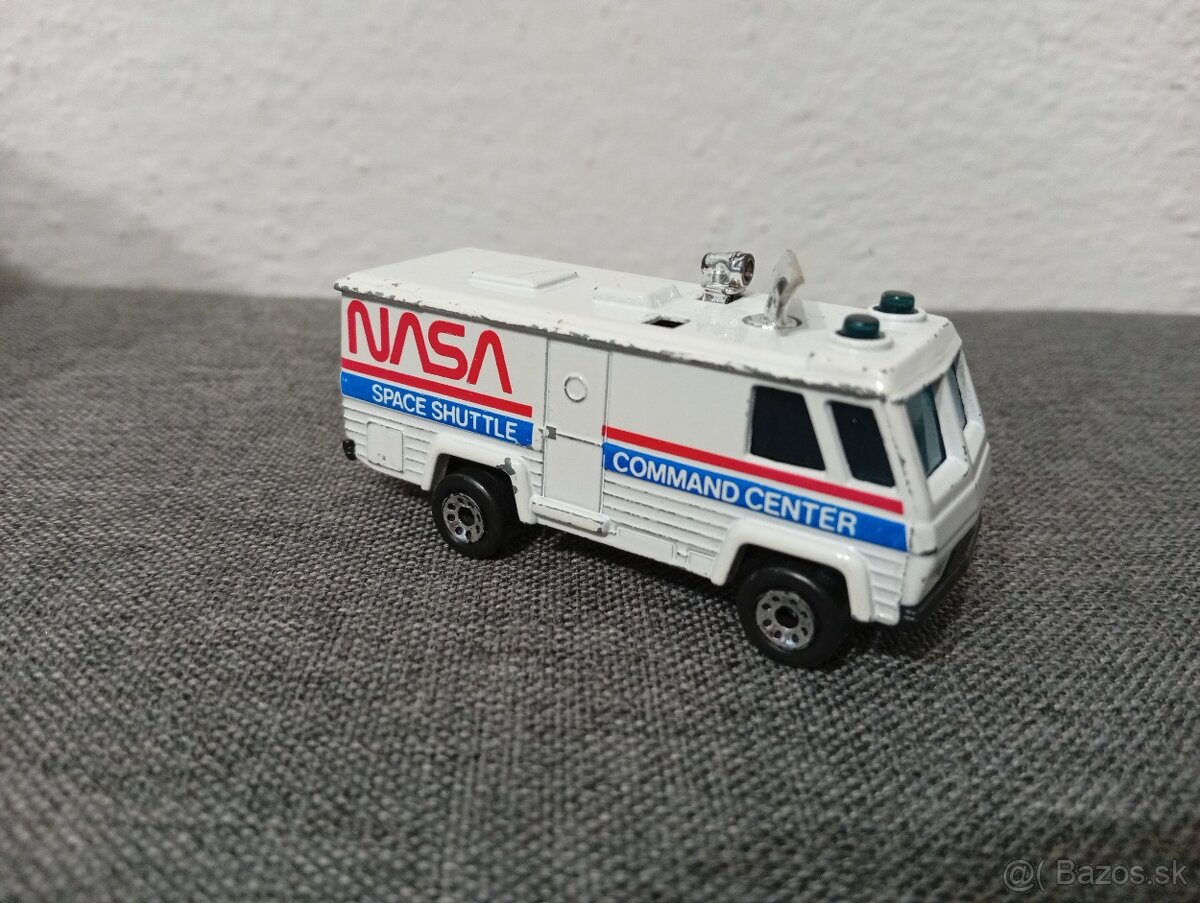 Matchbox NASA dodávka Command Vehicle - 2