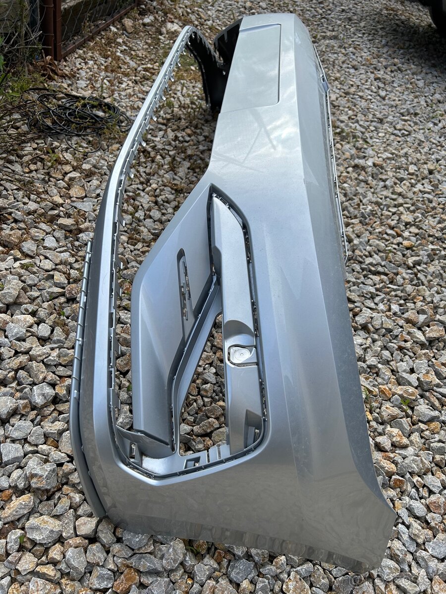 VW Touran 5T R-Line - 2