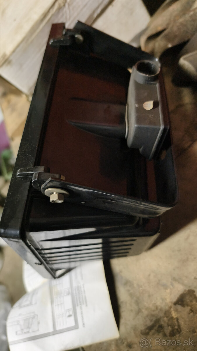 Halogenová lampa - 2