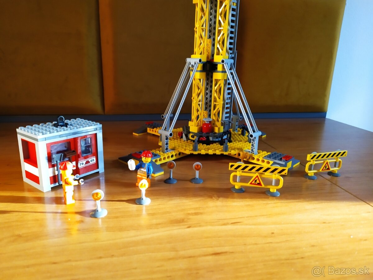 LEGO 7905 - Stavební jeřáb - 2