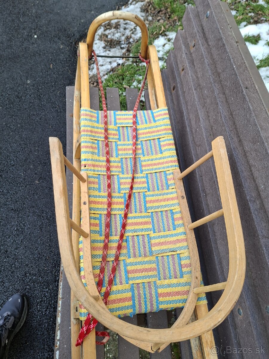 Drevené sánky s operadlom - 2