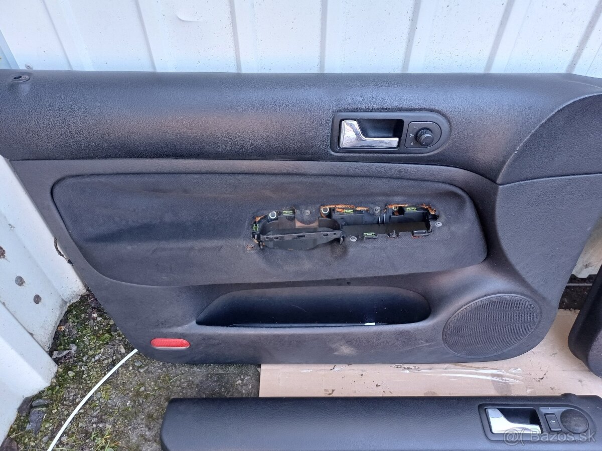 Tapacíre dverí Bora / Golf 4 kombi - 2