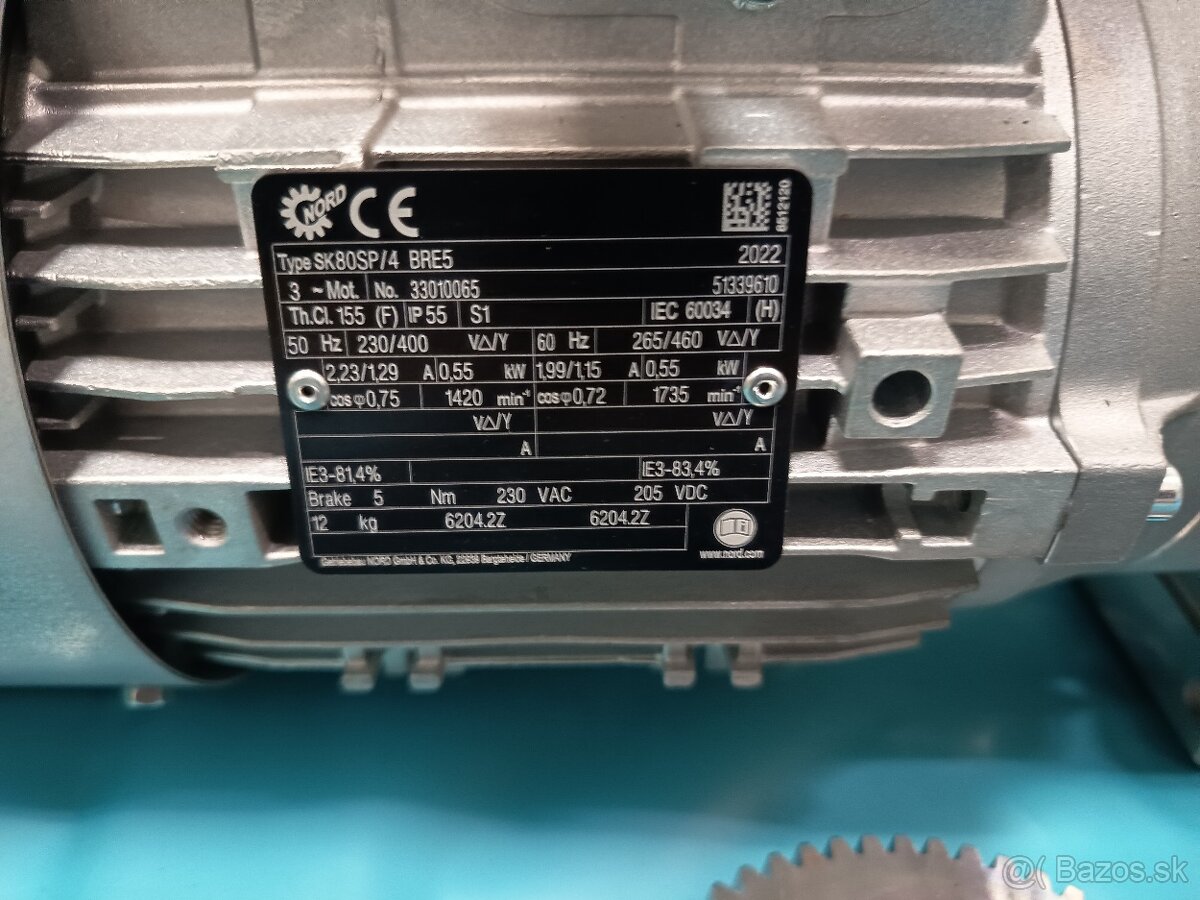 Motor z prevodovkou - 2