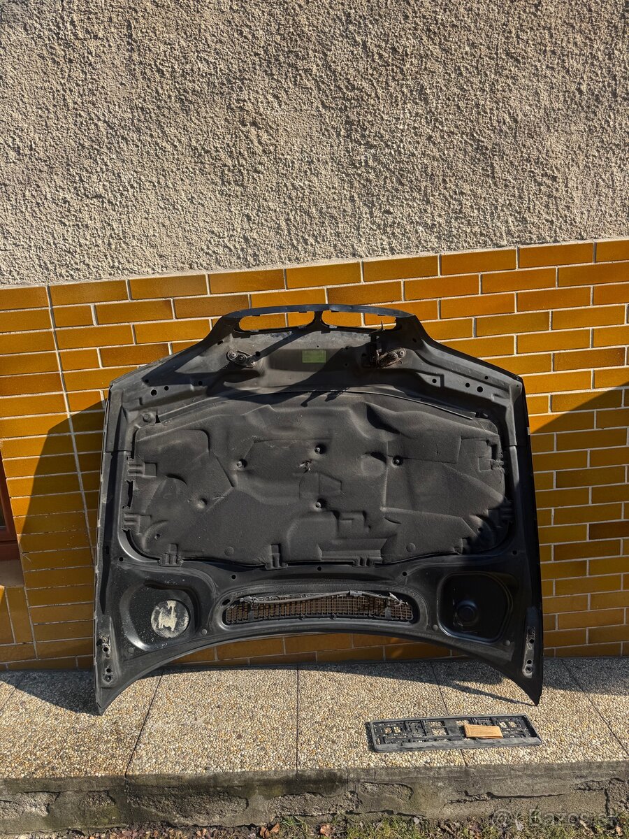 Kapota na bmw e46 coupe predfacelift - 2