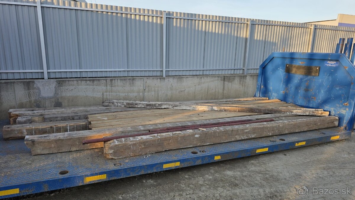 Drevené hranoly 18x20 - 2