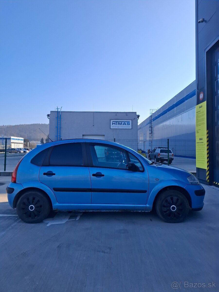 Lacné mestské auto po veľkom servise/ Nová STK EK - 2