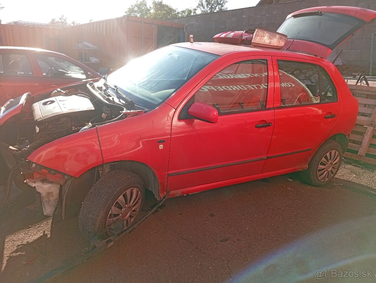 Škoda Fabia rozpredám - 2