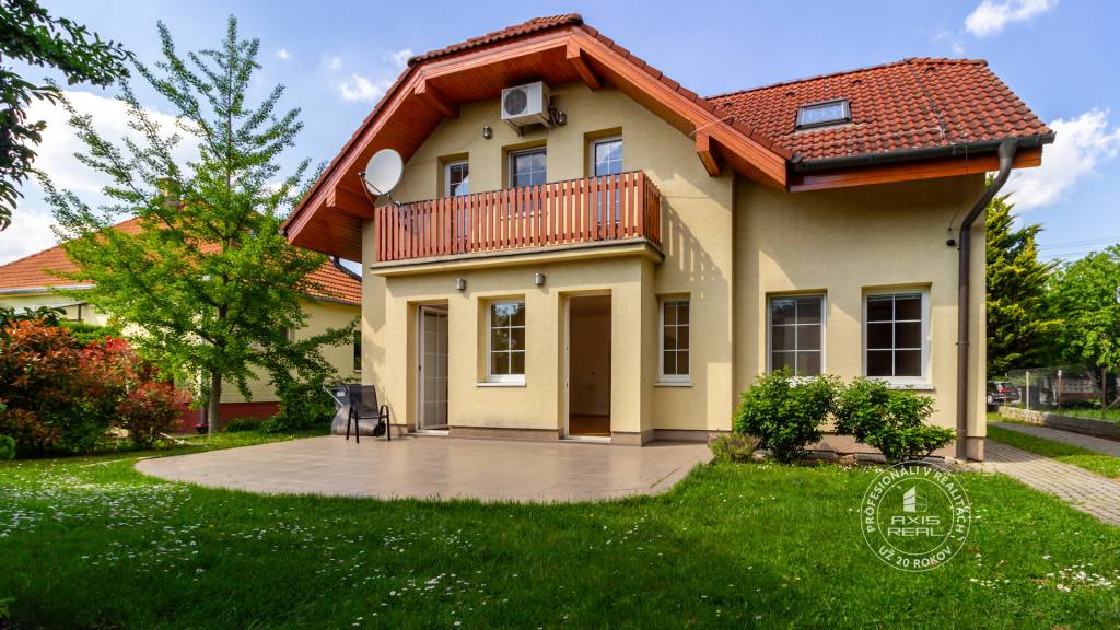 AXIS REAL | DVA V JEDNOM - Veľký a menší dom na jednom pozem - 2