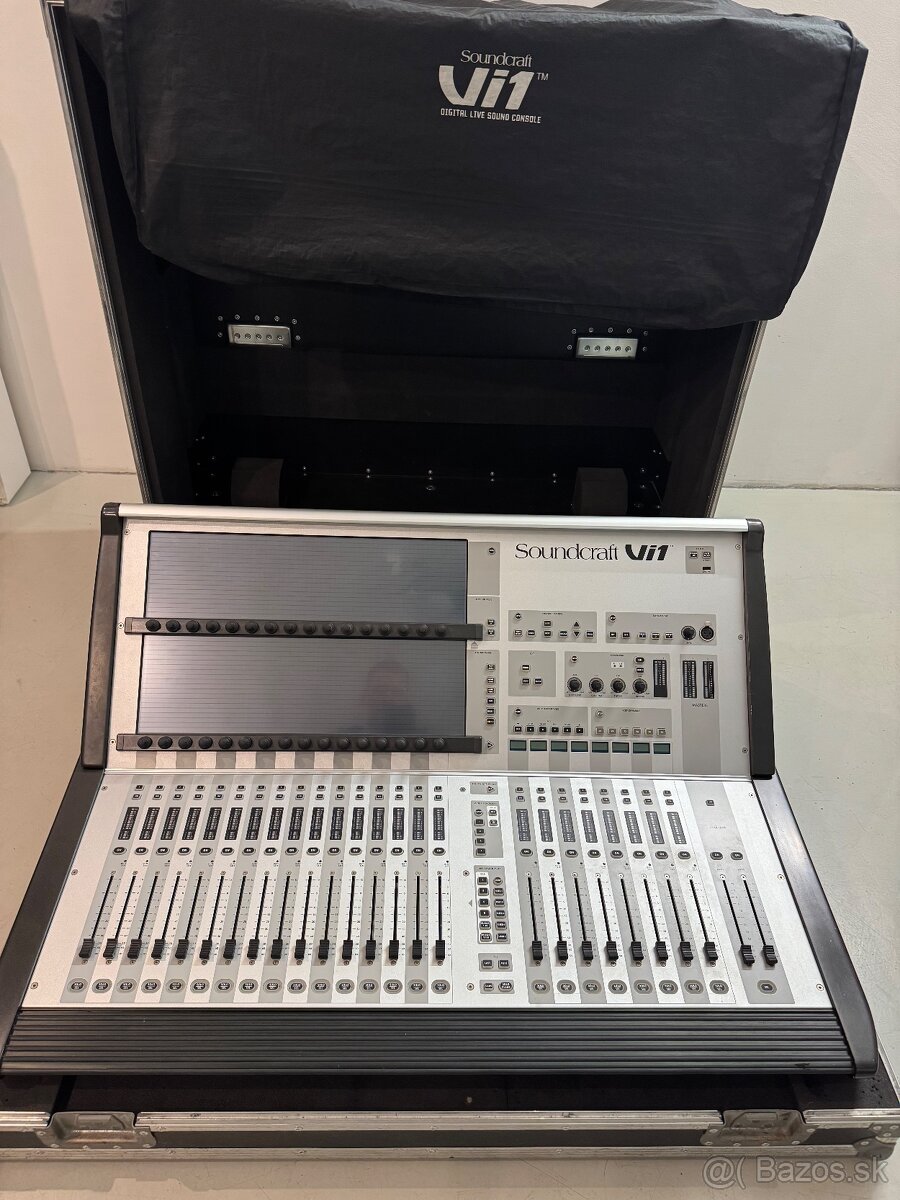 Soundcraft VI 1 vrátane case - 2