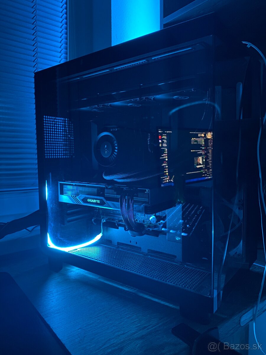 Predám grafickú kartu RX 7800 XT, 16GB, OC, GIGABYTE - 2