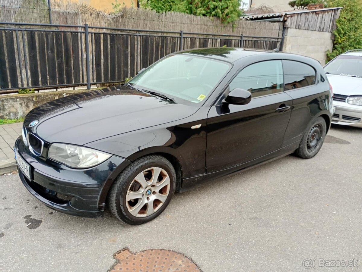 Predam bmw e87 116d rok 2010 - 2