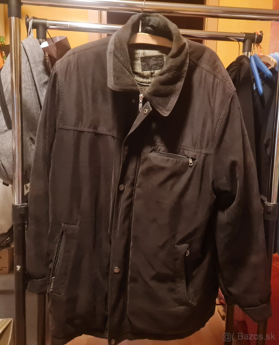 Čierna pánska zimná vetrovka - veľkosť asi XL (56) - 2