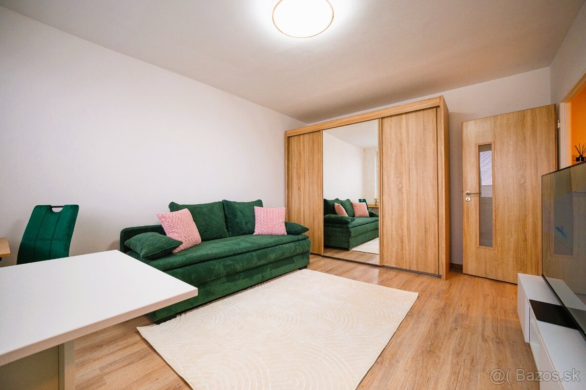 PRENÁJOM 1 i byt - Nad Jazerom - 2