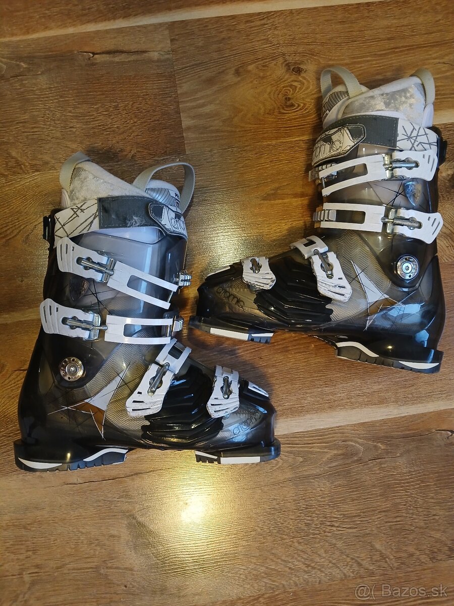 Lyžiarky ATOMIC - 2