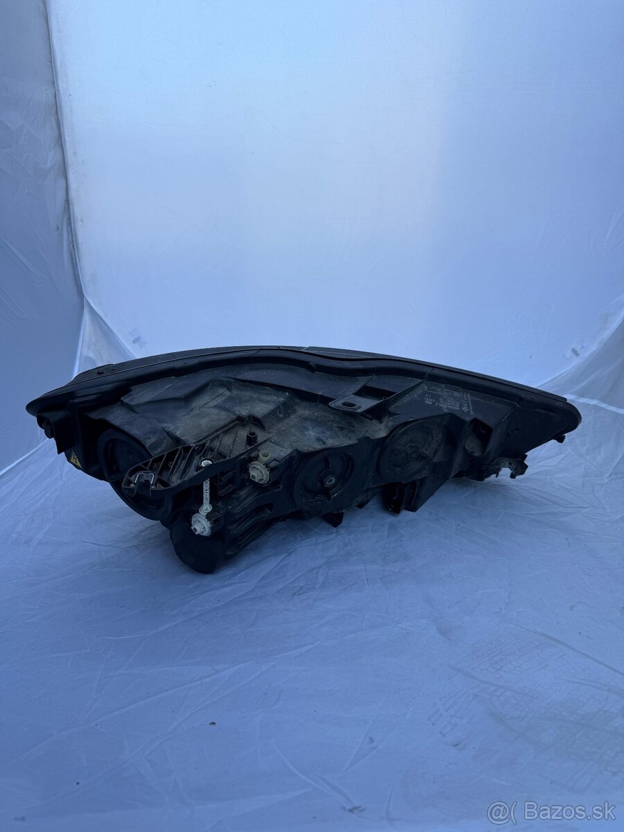 Predám svetlo Audi A6 C7 - 2