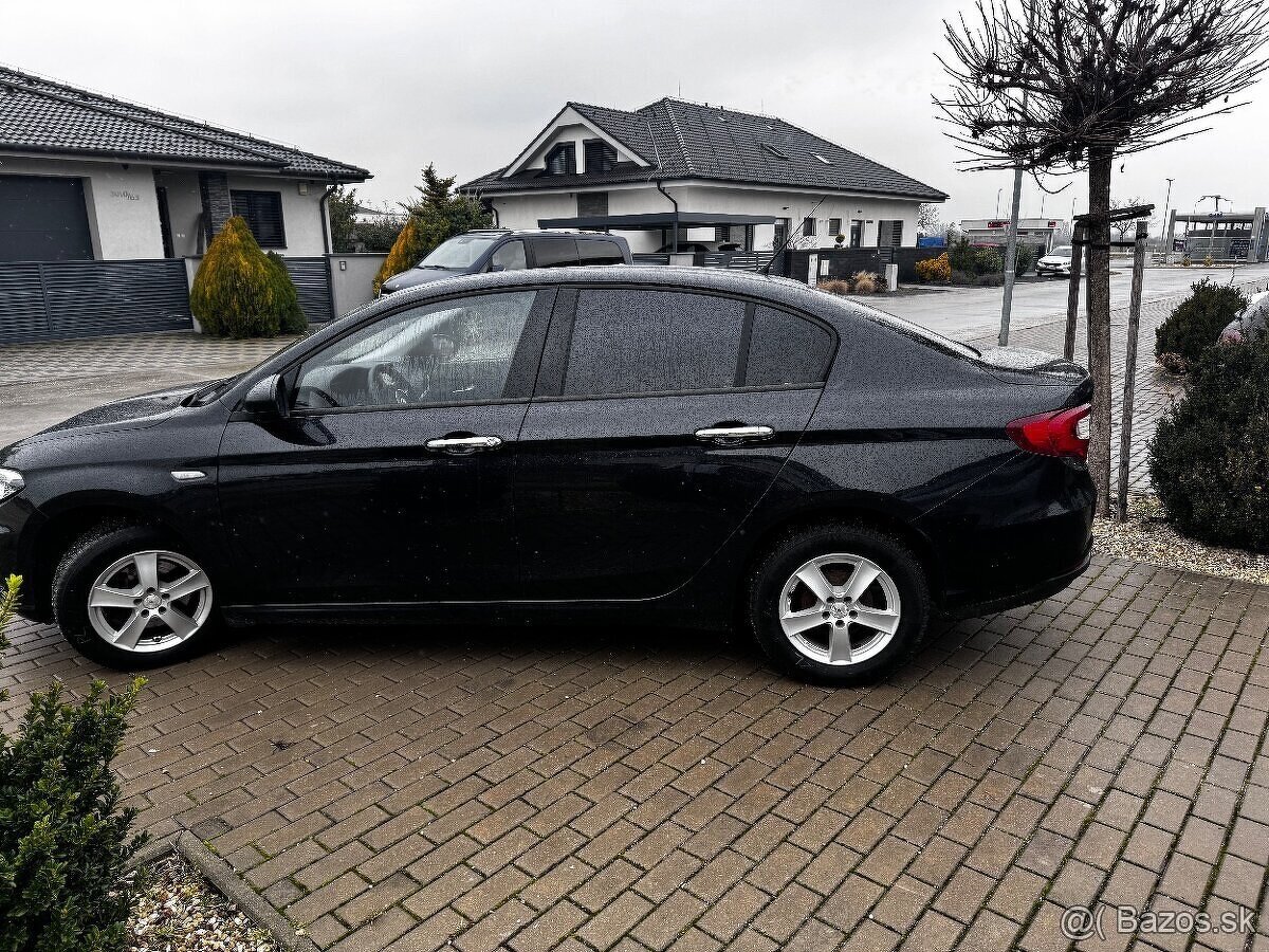 Fiat Tipo 1.6 E-torq benzín automat - 2