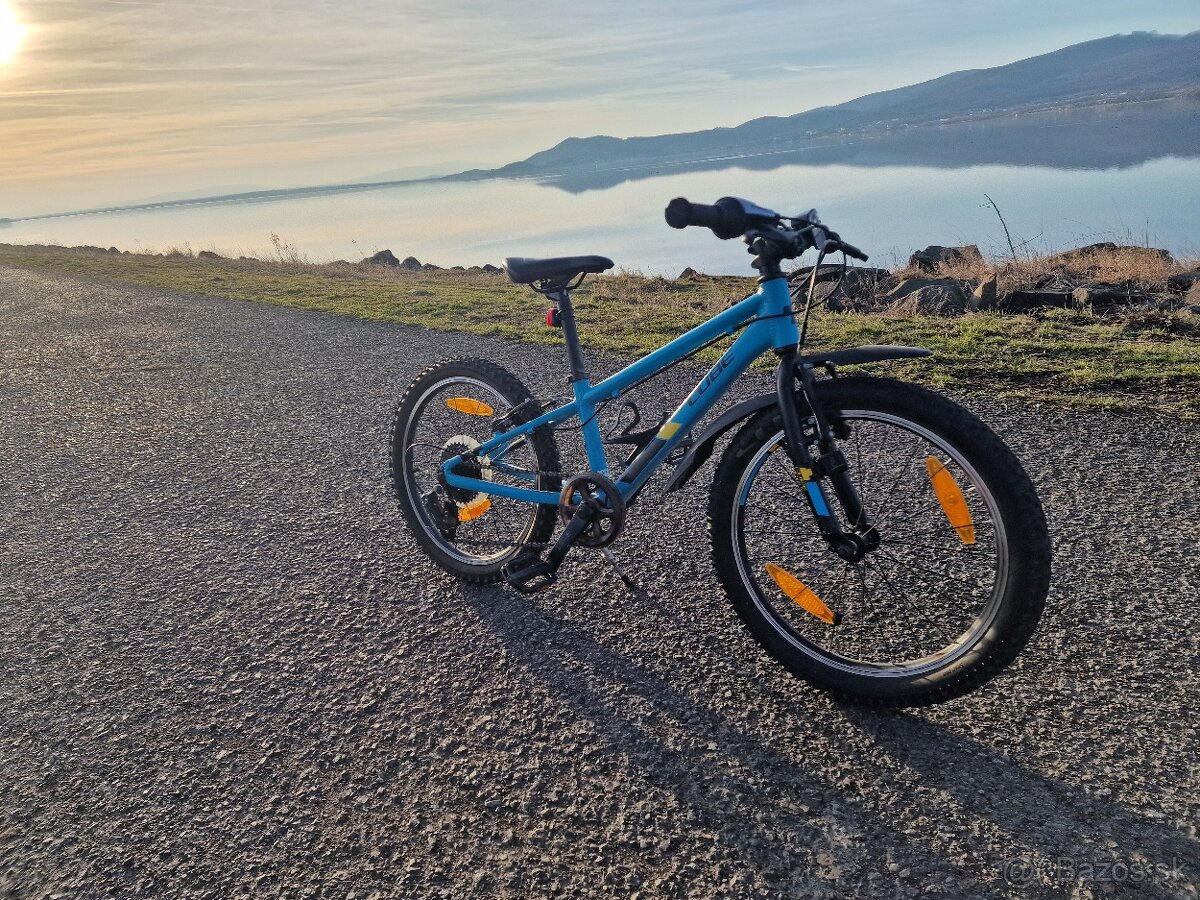 Cube Acid 200 CMPT 20” - 2