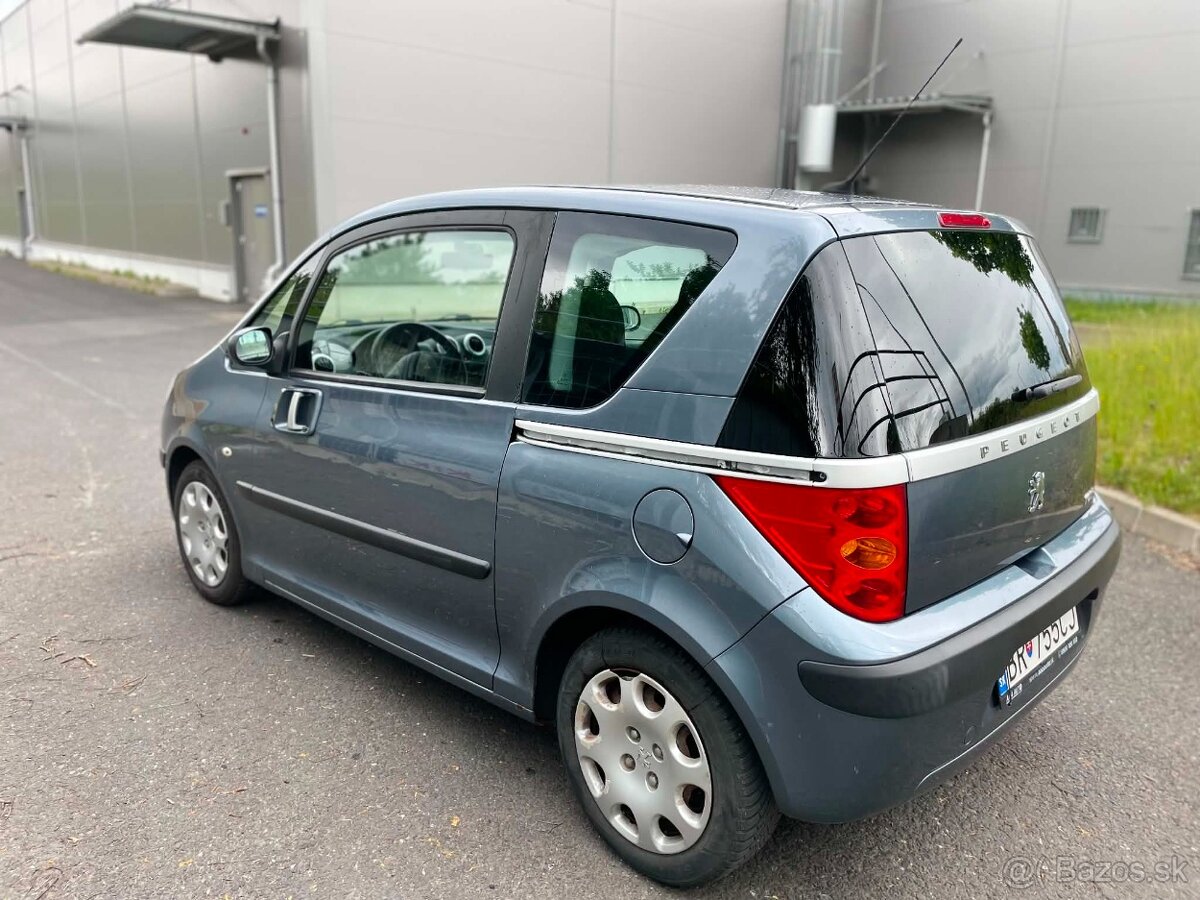 Peugeot 1007 - 2
