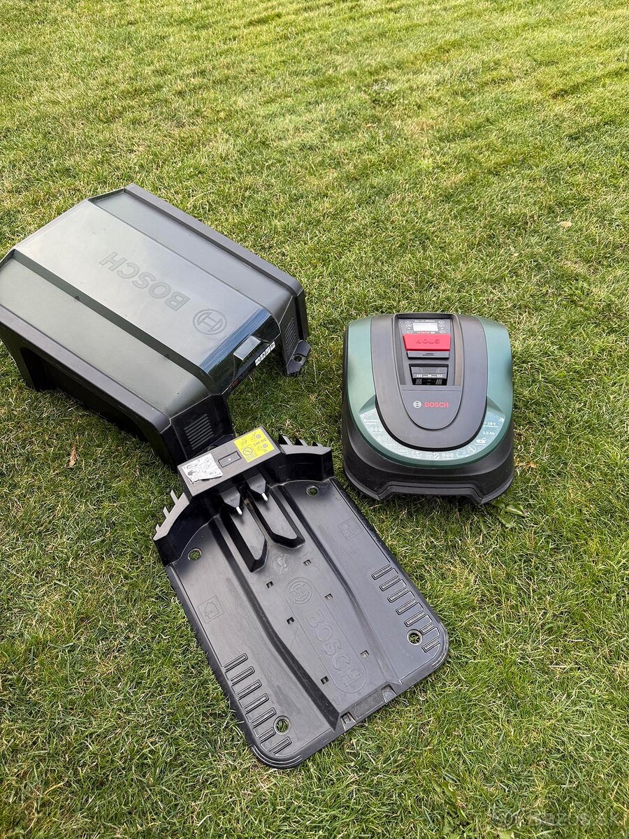 Robotická kosačka Bosch Indego M+ 700 - 2