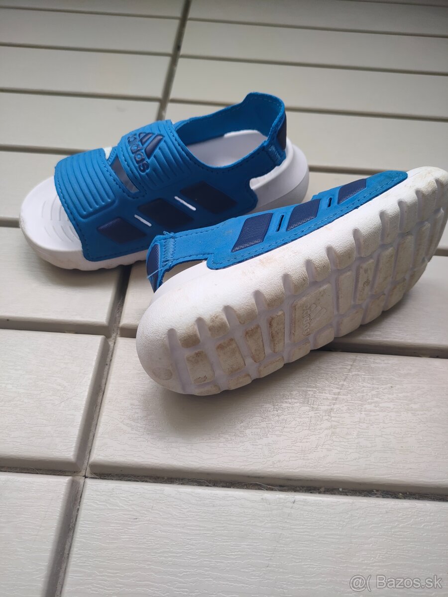 Sandale Adidas velkost 26 - 2