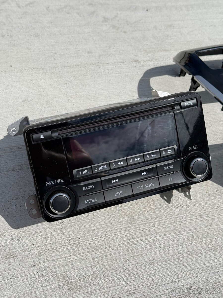 Rádio aj s rámom Citroën C4, Mitsubishi ASX, P4008 - 2